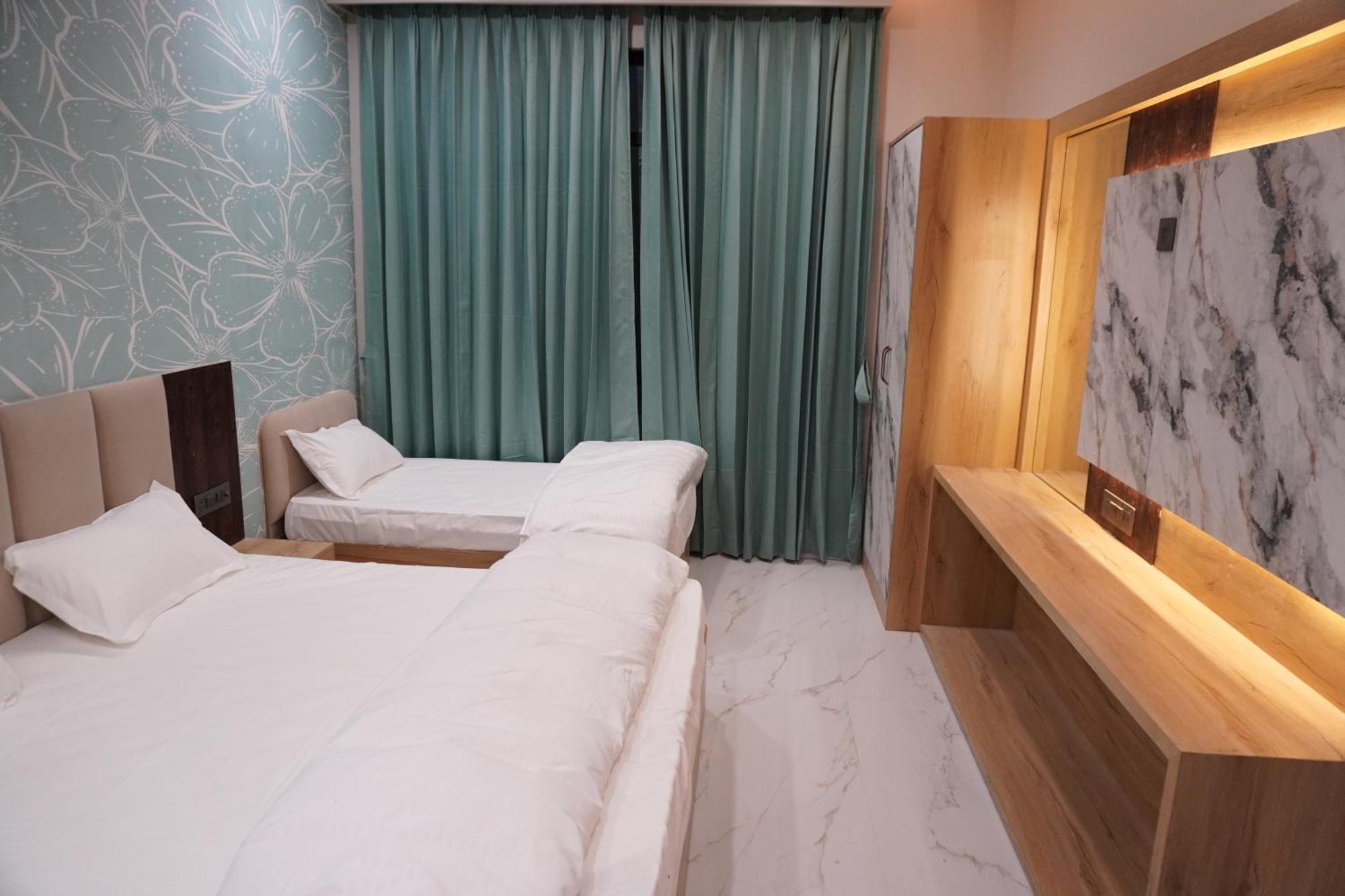 Hotel Heera Palace Khātu Dış mekan fotoğraf