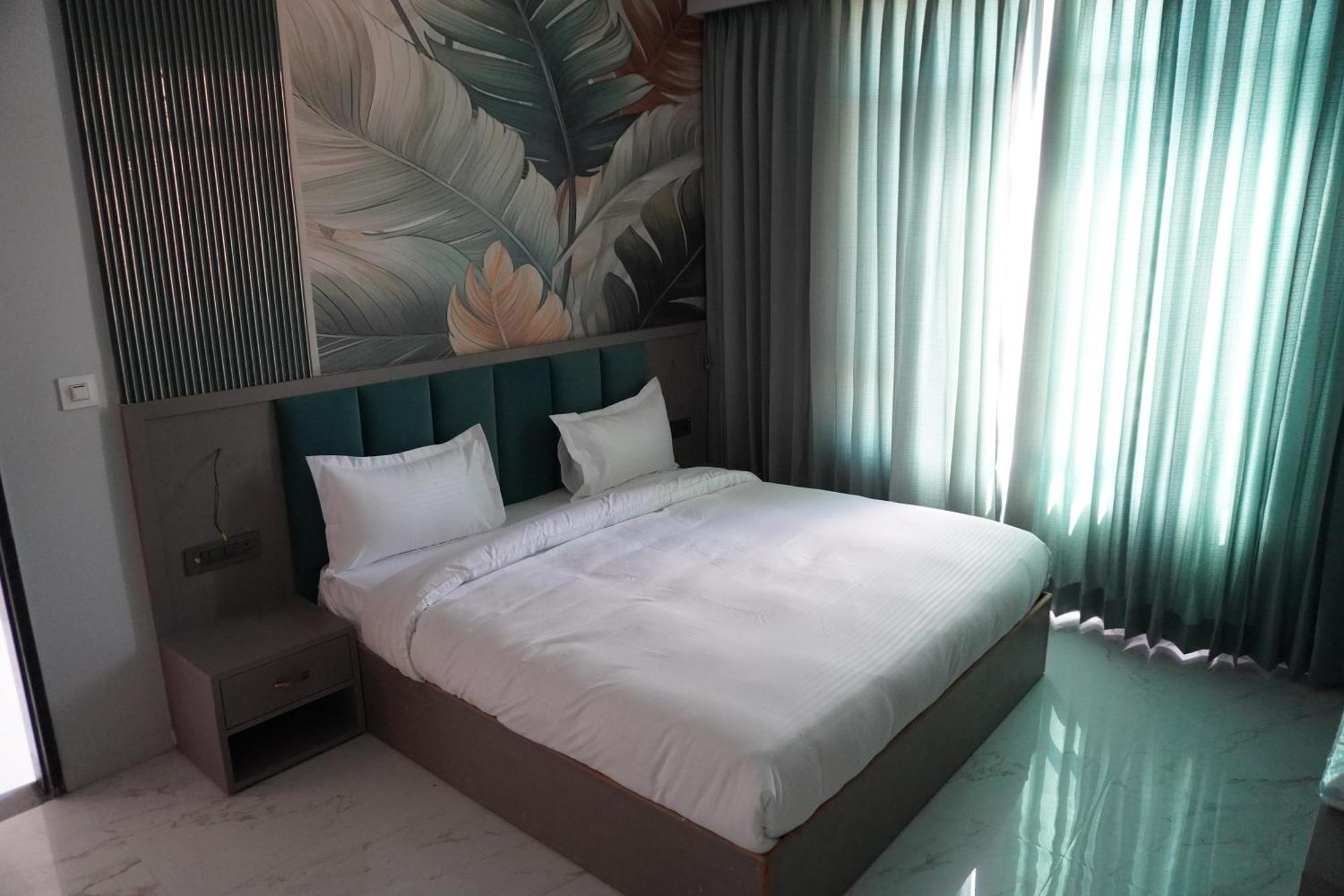 Hotel Heera Palace Khātu Dış mekan fotoğraf