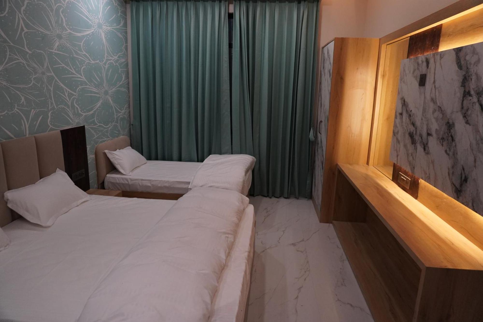 Hotel Heera Palace Khātu Dış mekan fotoğraf