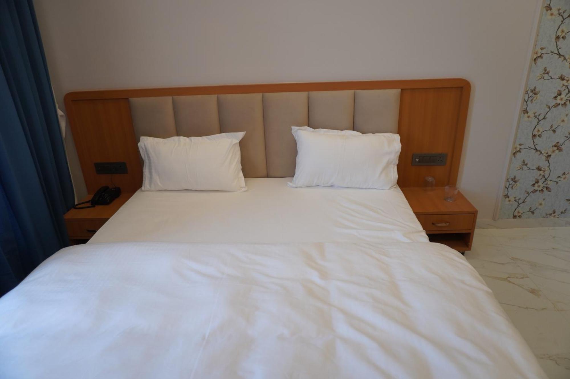 Hotel Heera Palace Khātu Dış mekan fotoğraf