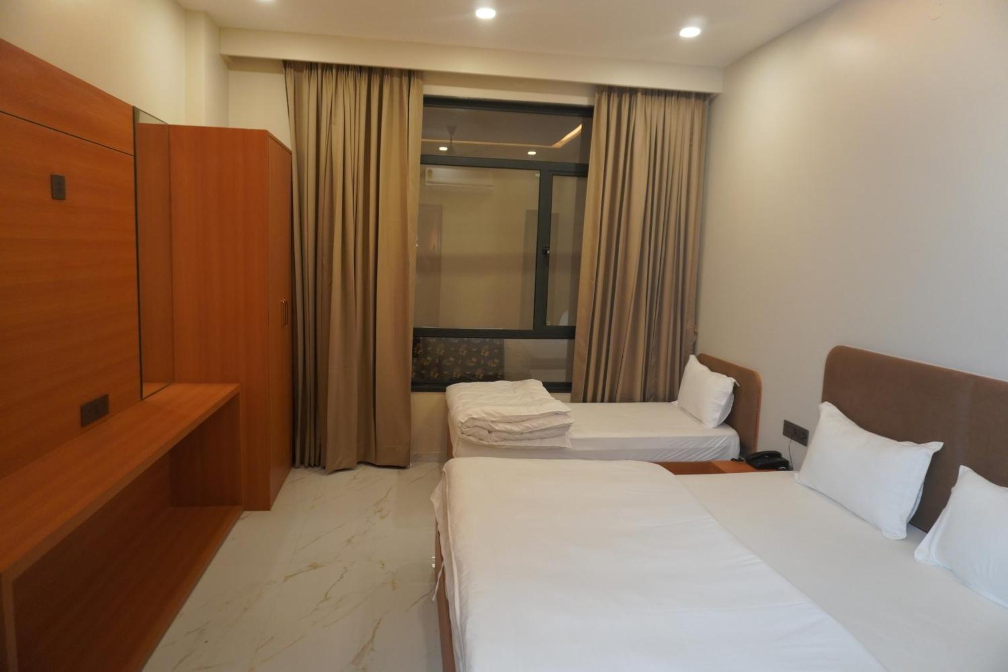 Hotel Heera Palace Khātu Dış mekan fotoğraf
