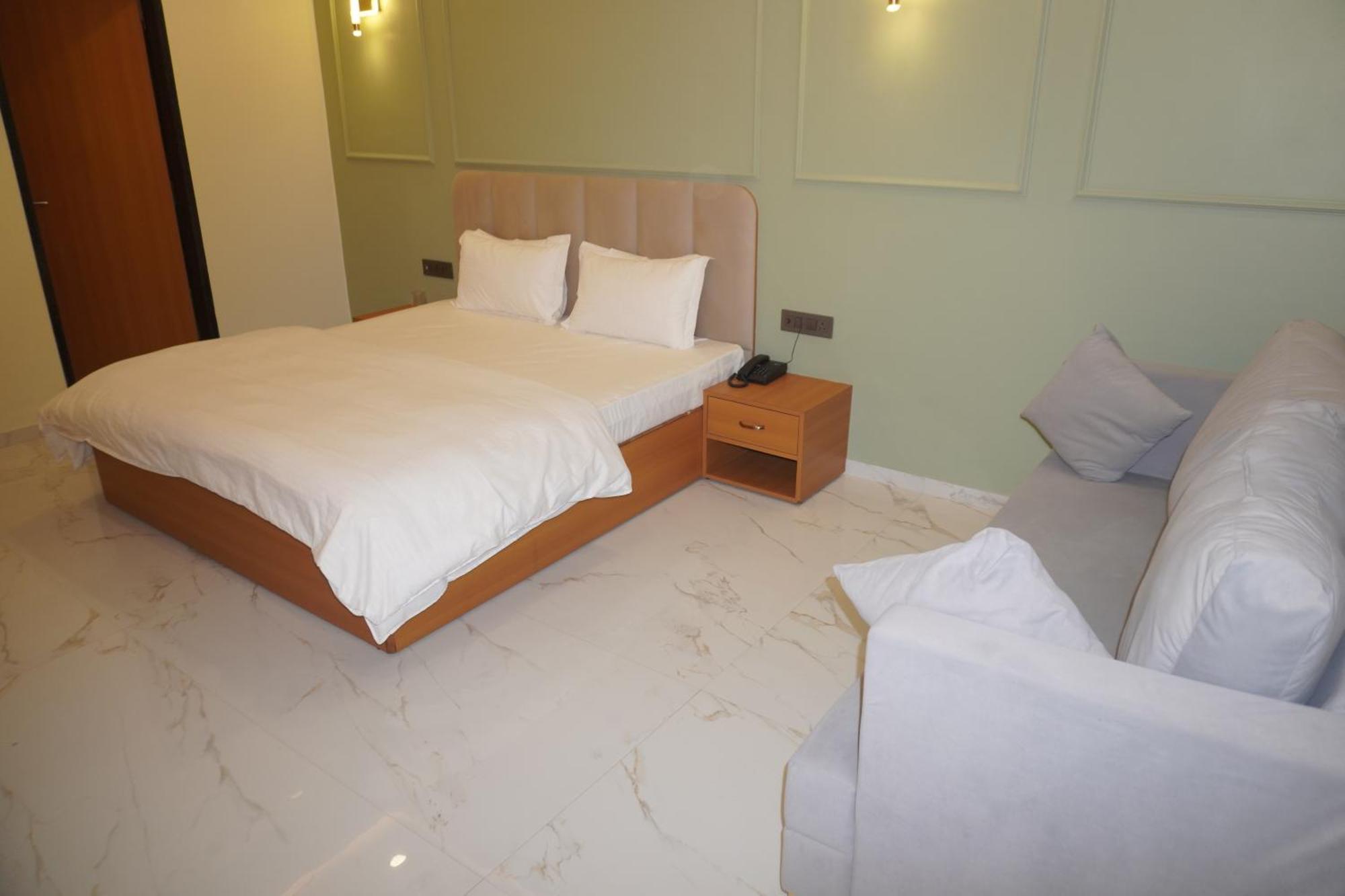 Hotel Heera Palace Khātu Dış mekan fotoğraf